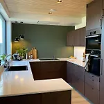 Villa Exclusive 4-bedroom -central