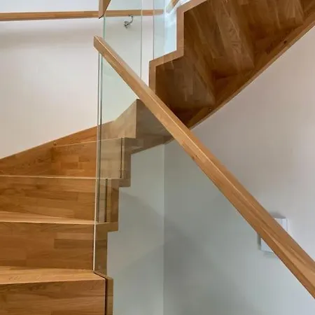 Big Modern House Close To Pulpit Rock Villa
