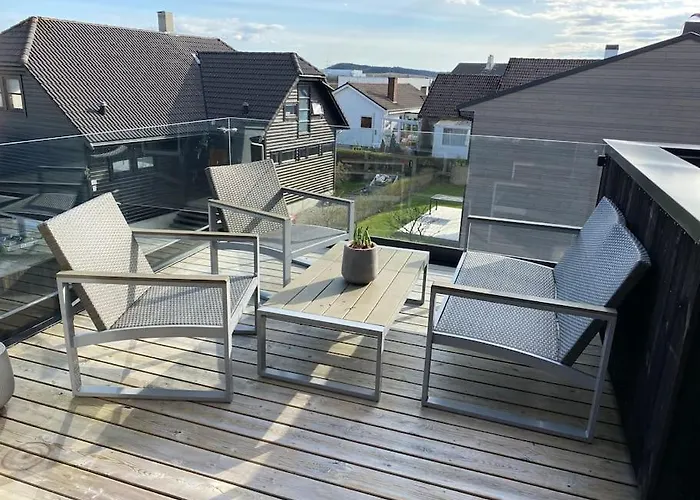 Exclusive 4-bedroom -central Villa Sandnes (Rogaland)